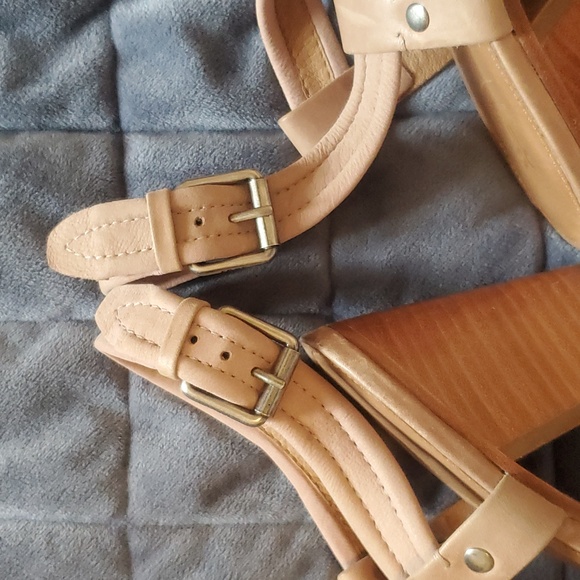 Frye Dani Crisscross Sandal Leather Suede Pink Tan - Size 8 - Picture 6 of 7